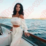 Рассматриваем девушек всех типажей!