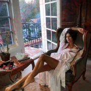 Приглашаем стройных девушек с хорошими внешними данными от 18 до 35 лет