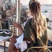 Приглашаются девушки разных типажей от 18 лет