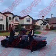 Ищем девушек с приятной внешностью. Звони