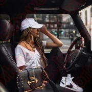 Шикарные условия труда