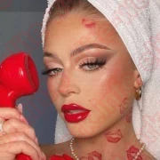 Срочно ищем девушек для работы 🤑