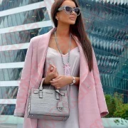 Никаких дружных коллективов! Строго индивидуально