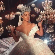 Работа в Москве - обеспеченная жизнь, полная удовольствий и наслаждений