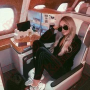 Требуется хостес