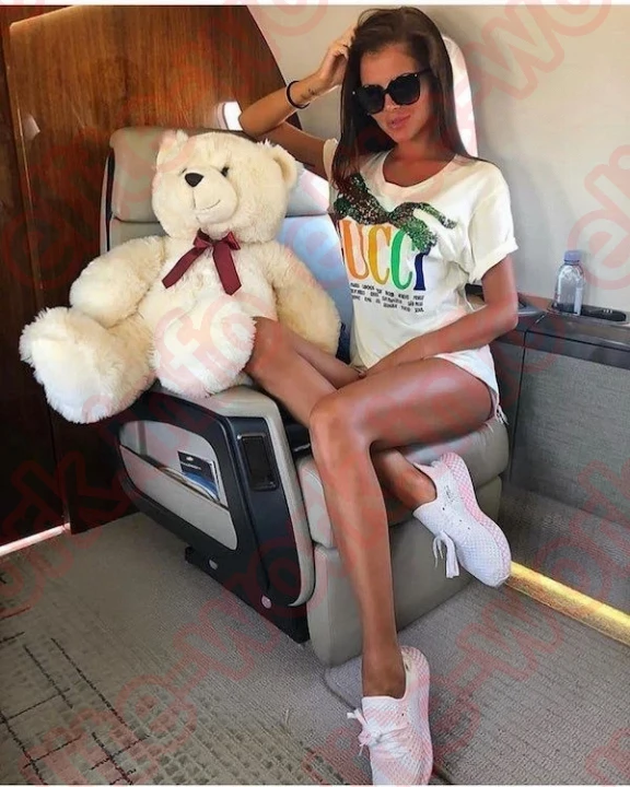 В УФУ ВСЕГДА НУЖНЫ НА РАБОТУ ДЕВУШКИ