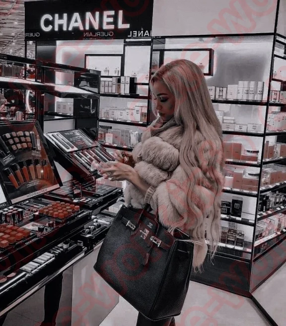 ДЕВУШКИ, РАБОТЫ ОЧЕНЬ МНОГО. Предлагаем выгодные условия!