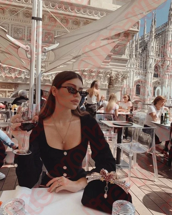 Вакансия для вип моделей