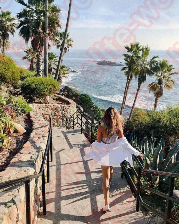 Поиск девушек для сопровождения VIP клиентов