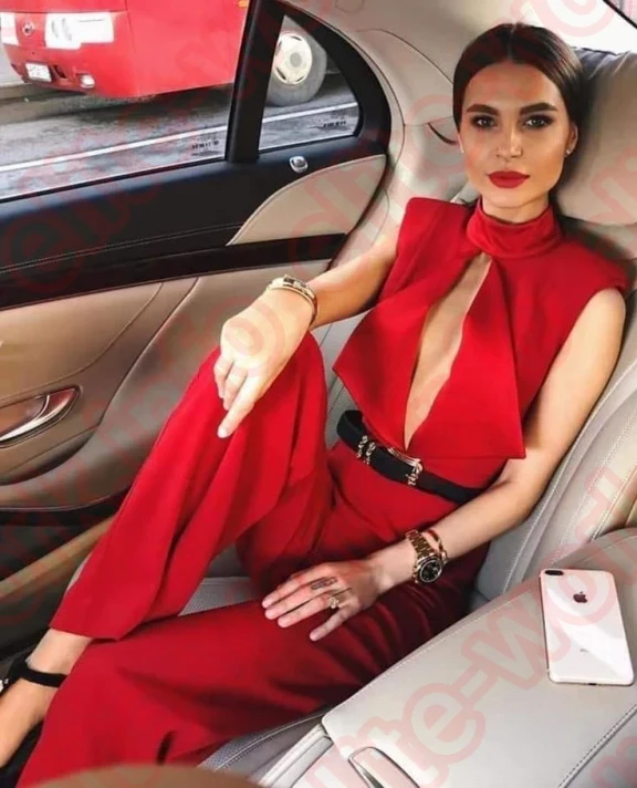 Ждем уверенных девушек для работы - вакансия id8165 на EliteWork