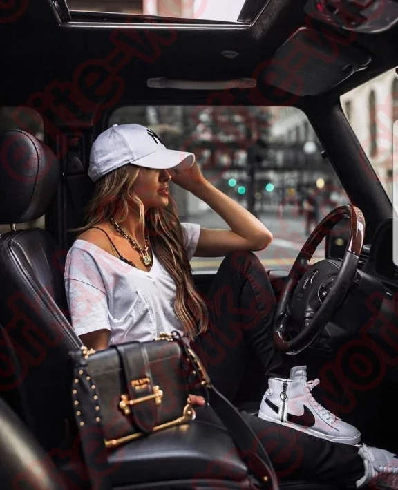 Шикарные условия труда - вакансия id8184 на EliteWork