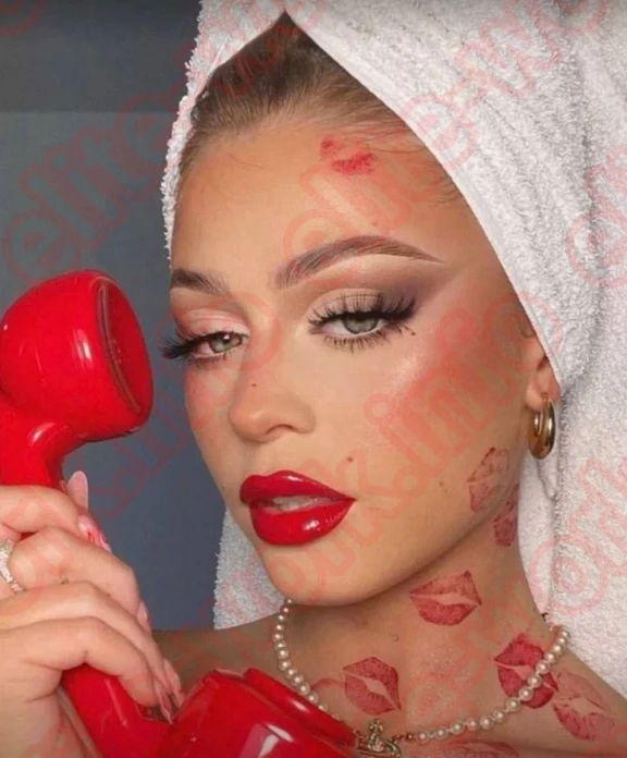 Срочно ищем девушек для работы 🤑