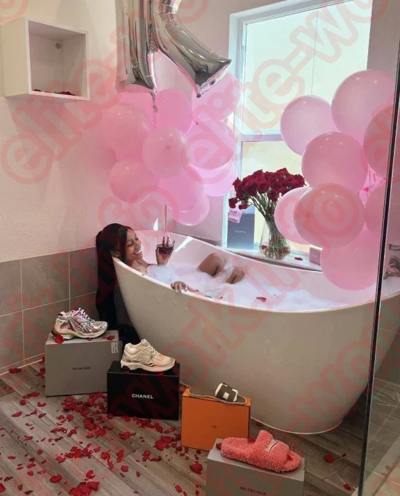 💵💵💵ВЫСОКООПЛАЧИВАЕМАЯ РАБОТА ДЕВУШКАМ В КРАСНОДАРЕ 💵💵💵