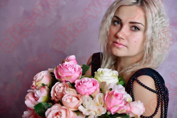 Набираем моделей